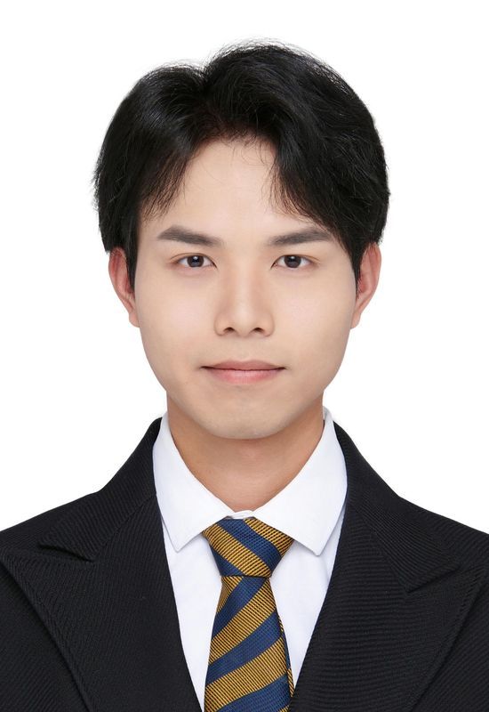 徐嘉越的个人照片